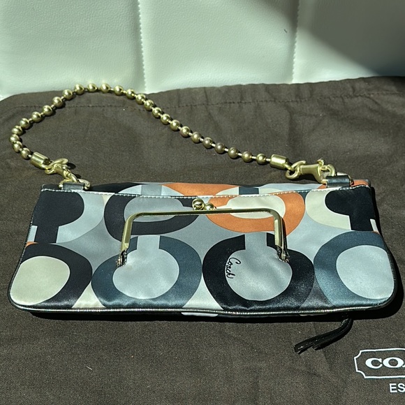 Coach Amanda fold over clutch purse bag shoulder bag. - Picture 4 of 10